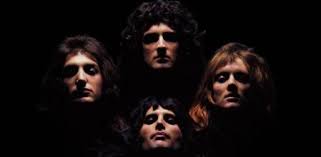Yo particularmente veo muchas películas, soy comunicadora audiovisual y en reiteradas ocasiones debo estudiarlas meticulosamente, lo que ya después de algunos años puedo decir que se pierde esa. Los Misterios Que Esconde Bohemian Rhapsody La Cancion Con La Que Queen Toco El Cielo