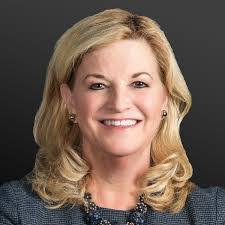 Lorrie Bradley's Instagram, Twitter & Facebook