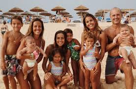 Sofia ribeiro está a aproveitar uns dias de descanso longe dos olhares mediáticos. Carolina Patrocinio Regista Momento Entre Avo E Netas Com Choro A Mistura