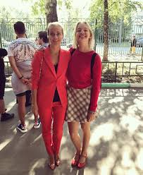 Daria navalnaya is the daughter of poisoned and jailed russian opposition leader alexei navalny. Never Went To Rallies Dasha Navalnaya About What It Is Like To Be The Daughter Of The Main Russian Opposition Leader Alexey Navalny Biography Personal Life Family Wife Children Photo About