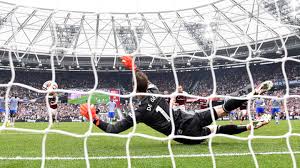 West ham united football club is an english professional football club based in stratford, east london that compete in the premier league, the top tier of english football. Hyyq70wez8cvhm