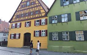 Ein denkmalgeschütztes haus zu sanieren, ist oft eine herausforderung. Immobilie Unter Denkmalschutz Was Bei Kauf Und Sanierung Zu Beachten Ist