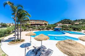 Santa chiara boutique hotel is located is in the unique historic center, making it easy to visit the main landmarks and attractions. Hotel Santa Chiara Capo Vaticano Aktualisierte Preise Fur 2021