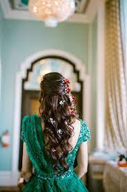 Half Up Half Down Hairstyles For Your Mehendi Bride Hairstyles Half Updo Hairstyles Hair Styles