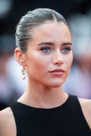 Olivia Neill Attending La Passion De Editorial Stock Photo