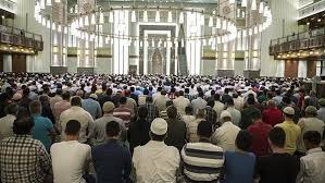 صاروخ من القبة الحديدية كاد يصيب بالخطأ. Ø¨Ø« Ù…Ø¨Ø§Ø´Ø± Ø´Ø¹Ø§Ø¦Ø± ØµÙ„Ø§Ø© Ø§Ù„Ø¬Ù…Ø¹Ø© Ø¯Ø§Ø± Ø§Ù„Ù‡Ù„Ø§Ù„