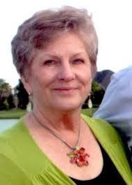 Carolyn Eaves's Instagram, Twitter & Facebook