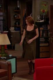 Told mostly through flashbacks, the show is framed around ted mosby telling his children the story about how he and how i met your mother is available for streaming on cbs, both individual episodes and full seasons. Love This Outfit Of Lily S On How I Met Your Mother Season 1 Clubbing Episode Cool Outfits Outfits Fashion