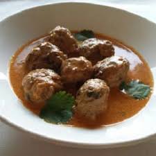 Boulettes De Viande A La Marocaine Sauce Au Lait De Coco Foodjee Fr Recette Boulette De Viande Sauce Au Lait Boulette