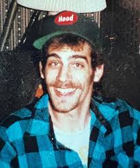 Benjamin Beard's Instagram, Twitter & Facebook