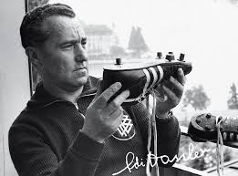 People who challenge conventions, break the rules, and define new. Fiume Campata Continuate Cosi Die Geschichte Von Puma Und Adidas Offrire Mano Ammirazione