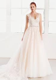 Brautkleid verkaufen | gebrauchte brautkleider, neu und second hand brautkleider und brautkleider verkaufen. Startseite Brautmode Ulrike Guthof