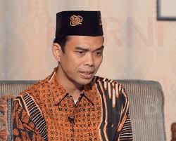 20,403 likes · 258 talking about this. Hukum Suami Menyusu Pada Istrinya Begini Jawaban Ustadz Abdul Somad Jatim Network