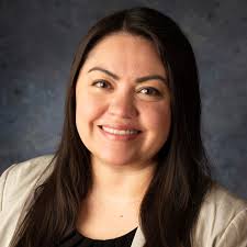 Maritza Estrada's Instagram, Twitter & Facebook