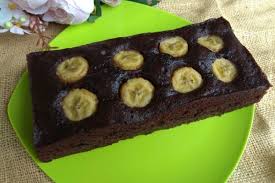 Brownies adalah makanan yang dipanggang atau dikukus yang berbentuk persegi, pipih, atau datar. Resep Brownies Kukus Pisang Cokelat