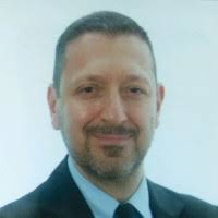 1800+ perfiles de «Curci»