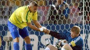 This statistic shows the achievements of karriereende player oliver kahn. Titan Kahn Der Tragische Held Fussball