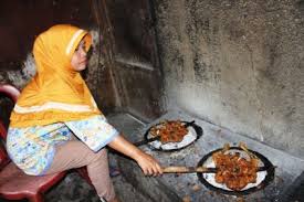 Rasa yang ditawarkan sangat gurih dengan bumbu yang disajikan sangat enak. Ayam Panggang Banjardowo Resep Turun Temurun Nenek