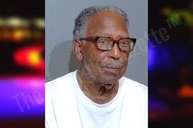 Amanda Harris: https://thegeorgiagazette.com/glynn/amanda-harris-3/