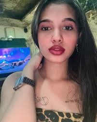 Happier with you 🤭 #photography #photooftheday #photo #photoshoot  #viralpost #viralpost #trendingpost #nidhijoshi