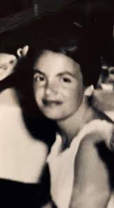 Search Ida Robbins Obituaries and Funeral Services