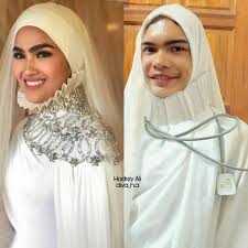 Serbuk arang gigi membantu atasi gigi kekuningan akibat pemakanan / rokok, menghindari karang, karat @ plak gigi juga mencegah nafas berbau. Parody Jejaka Serbuk Arang Gigi D Herbs Bikin Pecah Perut Lifestyle Rojak Daily