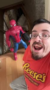 Spiderman Video Yolo Larry