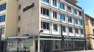 Finde hier alle informationen der bw bank filiale marktplatz 10 in reutlingen (72764). Bw Bank Filiale Bleibt Trotz Schliessungen Schwenninger Standort Wird Gestarkt Villingen Schwenningen Umgebung Schwarzwalder Bote