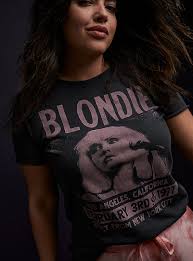 After 12 years and 28 films, columbia's blondie series came to a close with 1950's beware of blondie. Plus Size Blondie Classic Fit Crew Tee Vintage Black Torrid