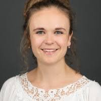 Laura Wallenburg's Instagram, Twitter & Facebook