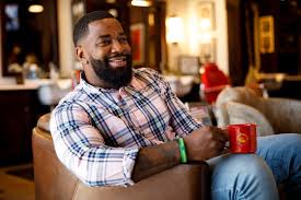 Men who have square or round faces are going to look best with a drop fade. Beard Styles Archives Royal Rhino Club Barbershop Lounge