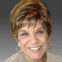 Rose Miceli's Instagram, Twitter & Facebook