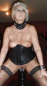 Mature granny femdom - 79 photo