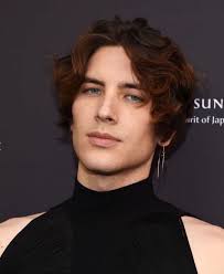 Cody Fern As Dionysus Ferns Pretty People Cody