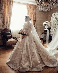 Pin By Lara On Gelin Wedding Dresses Modest Wedding Dresses Princess Wedding Dresses
