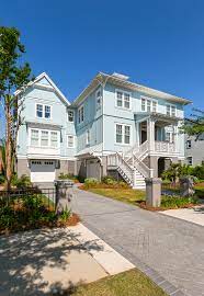 Play up the coastal vibe with these ocean beach inspired exterior paint colors in beautiful shades of blue and sea green. New Beach House With Coastal Interiors Home Bunch Interior Design Ideas