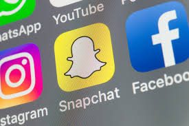 Is there a way to reverse a video on snapchat? How To Reverse A Video On Snapchat
