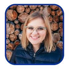 Abby Cain's Instagram, Twitter & Facebook