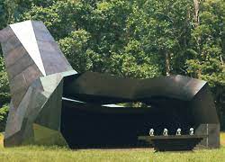 The golden cornucopia and tribute arangement. Cornucopia The Hunger Games Wiki Fandom