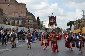 Pagina dedicata ai festeggiamenti del natale di roma organizzati dal gruppo storico romano Natale Di Roma 48 J