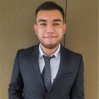 50+ perfiles de «Cesar Lazcano»