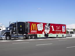The mcdonald's monopoly game is a sales promotion run by fast food restaurant chain mcdonald's, with a theme based on the hasbro board game monopoly.the game first ran in the u.s. Polizist Soll 12 Jahre Lang Mcdonald S Monopoly Manipuliert Haben Business Insider