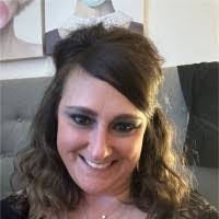 Jillian Schneider's Instagram, Twitter & Facebook