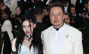 Elon musk says space internet starlink will 'help get people to mars'. Namorada De Elon Musk Revela Ter Contraido O Novo Coronavirus E Diz Estar Curtindo A Doenca Notas Glamurama