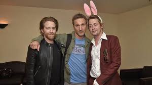 August 26, 1980) is an american actor, musician, and podcaster. Was Macht Macaulay Culkin Heute Darsteller Brenda Song Macau