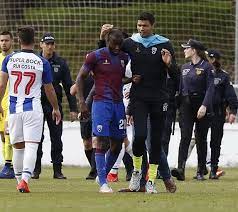 Links to fc porto b vs. Expulsao No Jogo Entre Cova Da Piedade E Fc Porto B Obrigou A Intervencao Da Policia Desporto Correio Da Manha