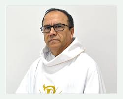 © da redação o apresentador revelou a notícia em seu perfil do instagram. Pe Geraldo Luiz Paroquia Sao Joao Xxiii Gv Diocese De Valadares