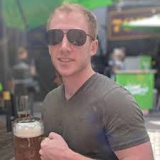 Robert Davis and Shannon Rhoads' Wedding Website