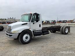 International 4300-4X2 Cab & Chassis Truck