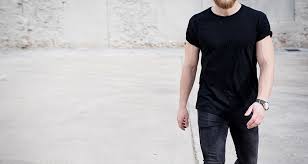 What's the best way to revamp a tight shirt? Baggy Versus Fitted T Shirts The Pros Cons Of Each The Adair Group